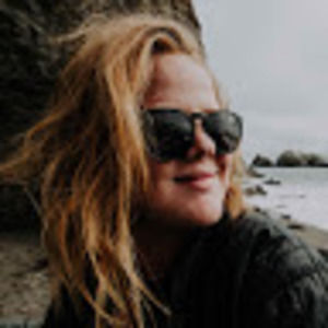 Meet your Posher, Hayley